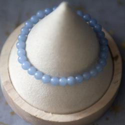 Bracelet 6mm Angelite bleu