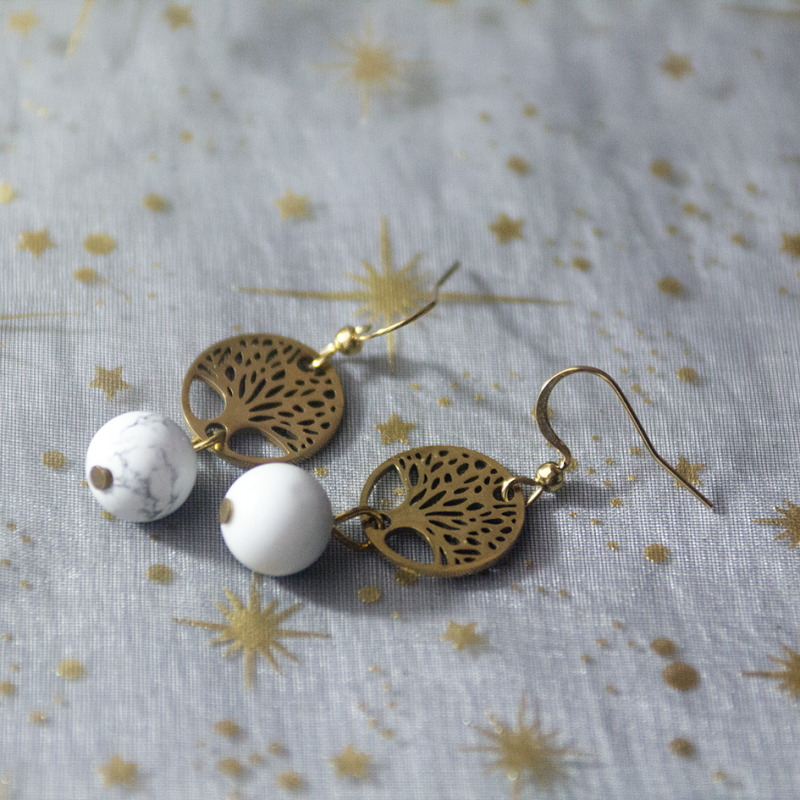 Boucle d'oreille en Howlite et acier inoxydable