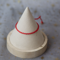 Bracelet rouge fin