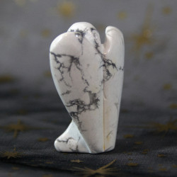 Ange Howlite